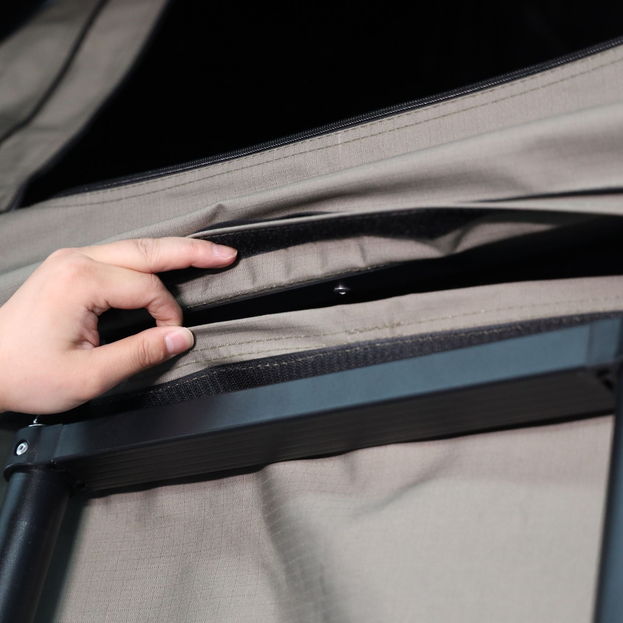 Auvent pour tente de toit edelpick La Dôle 140