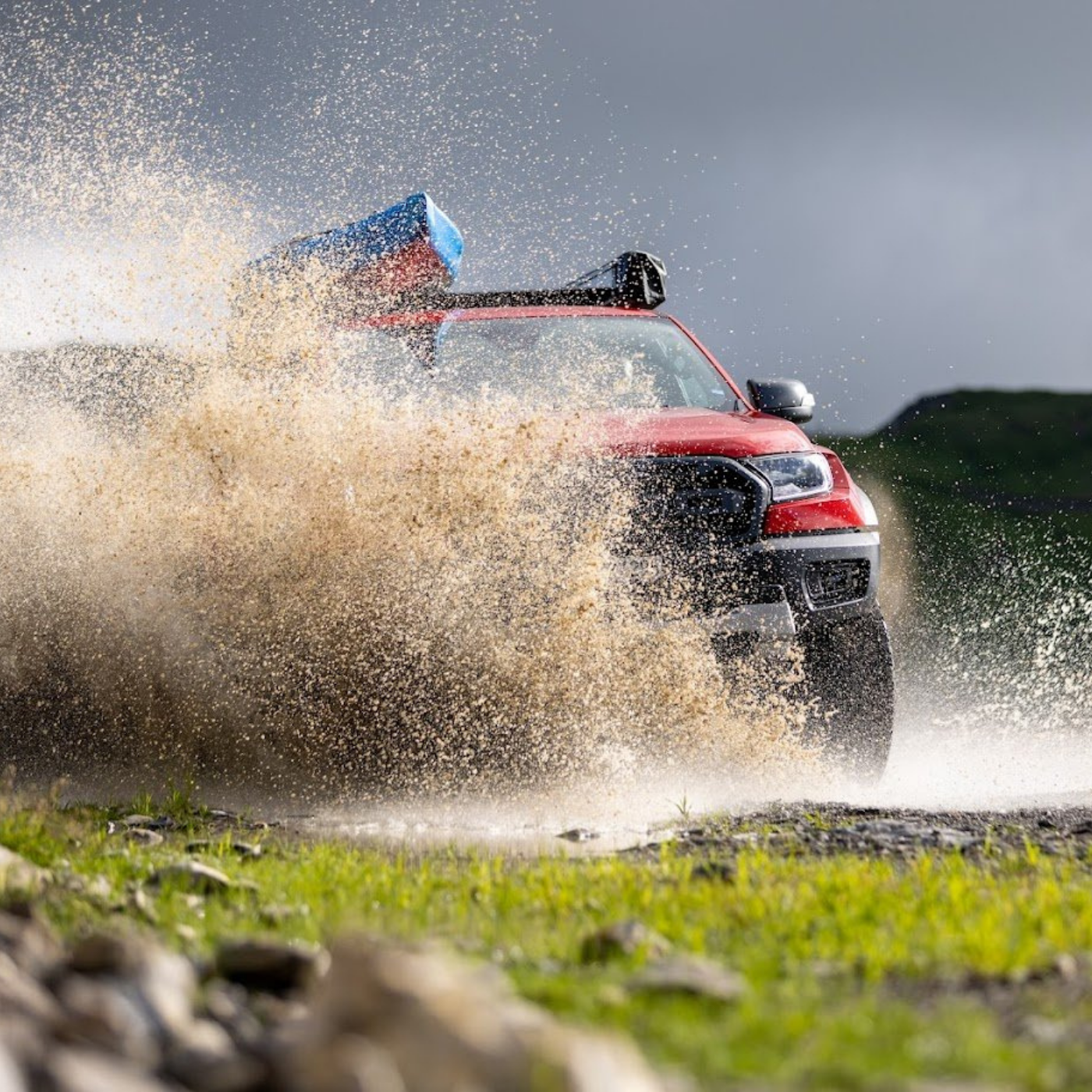 edelpick arrive en Valais avec Avenger (Suisse) 4x4