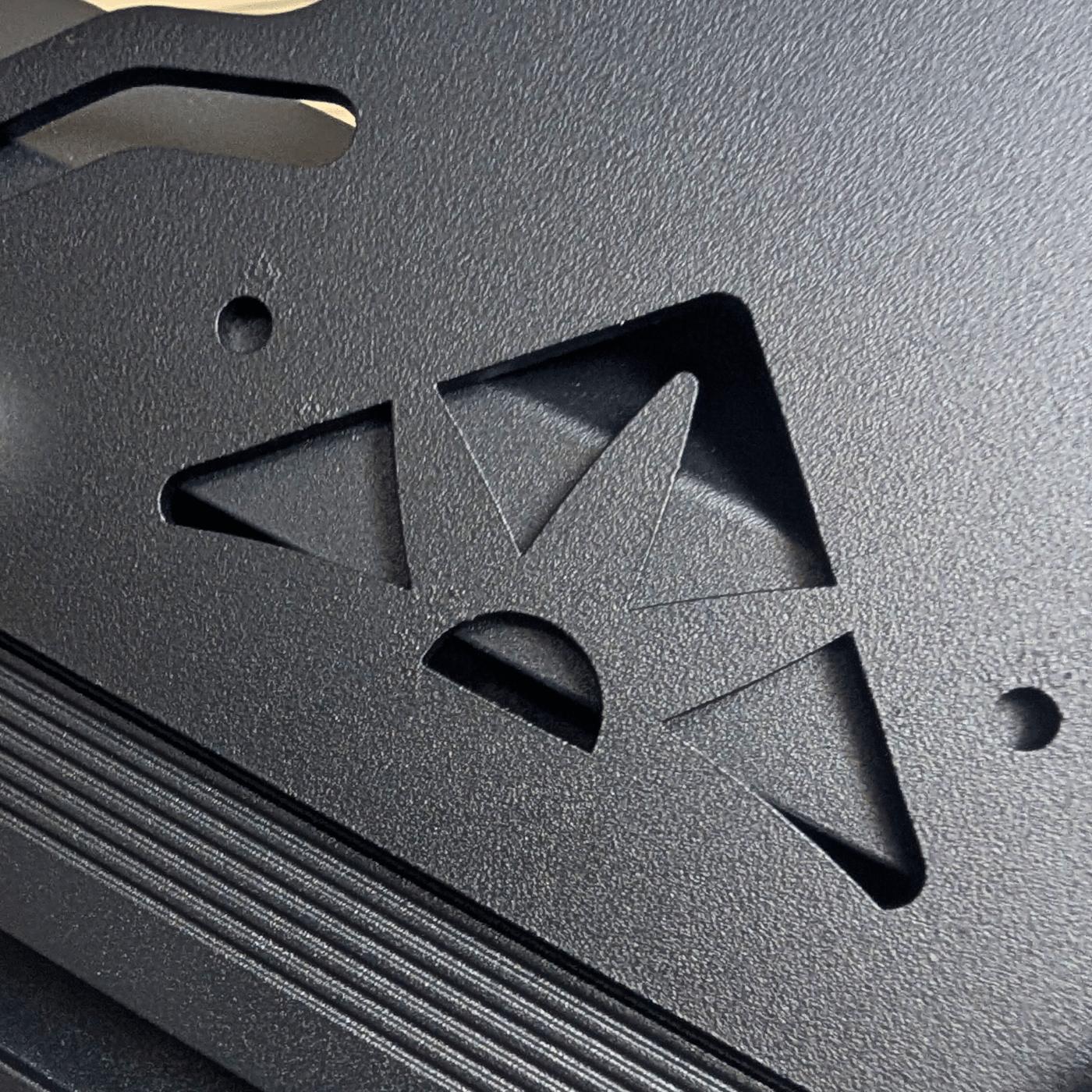 Tente de toit rigide Cervina 4478