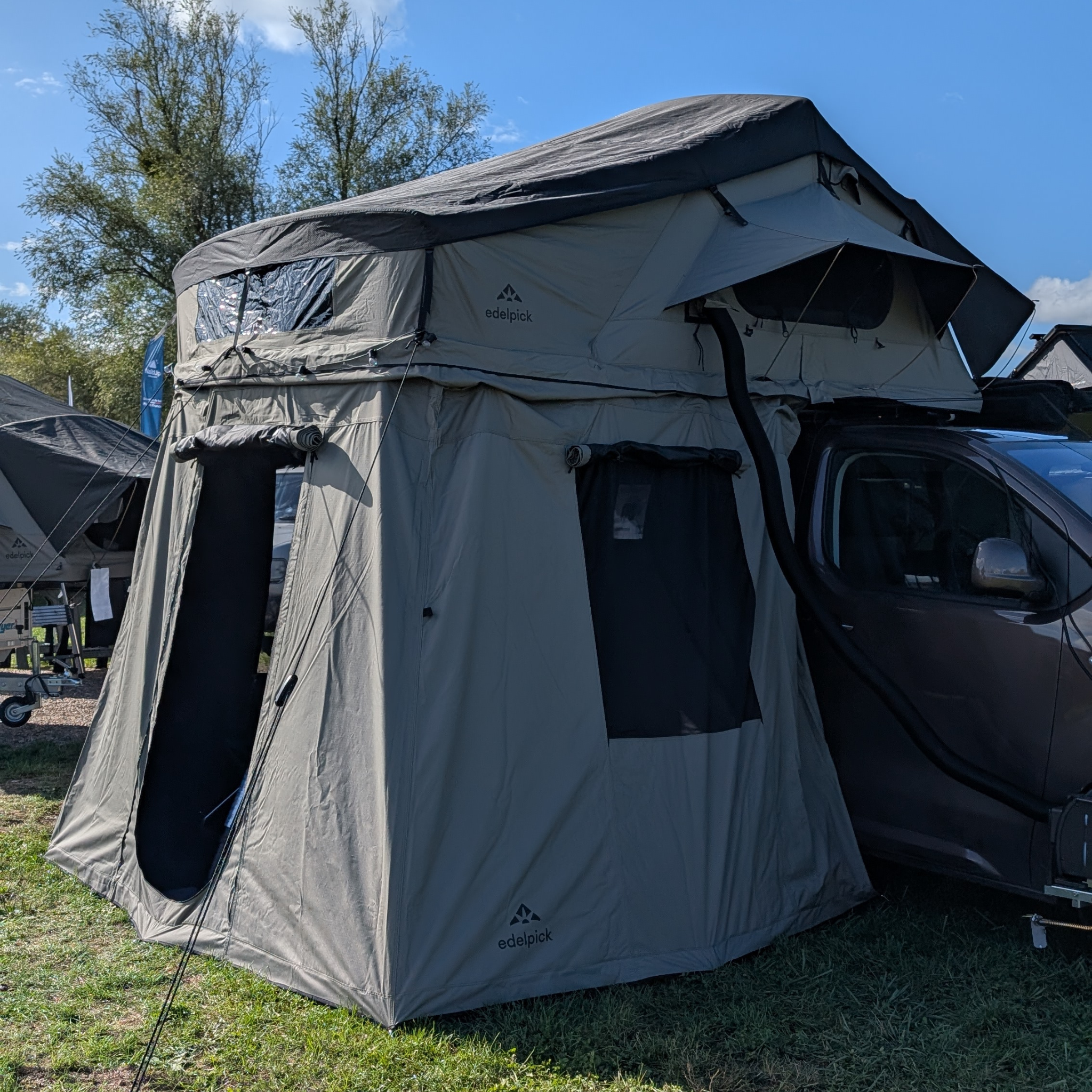 Tente de toit edelpick verzasca sur toyota